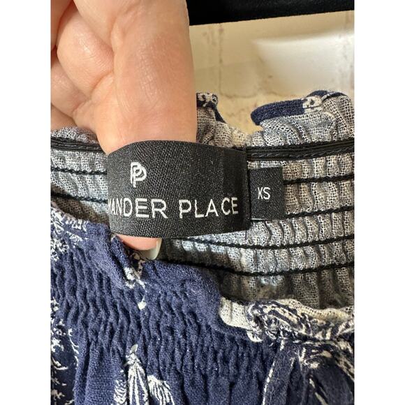 NEW Tuckernuck Pomander Place Beaufort Botanical Esme Top Womens XS Blue Floral - Picture 5 of 5